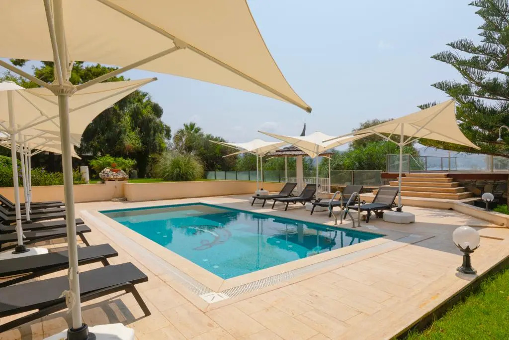 Farrys Boutique Hotel and Beach Club