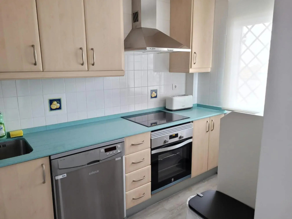 Apartamento en Rota con piscina y parking junto al mar
