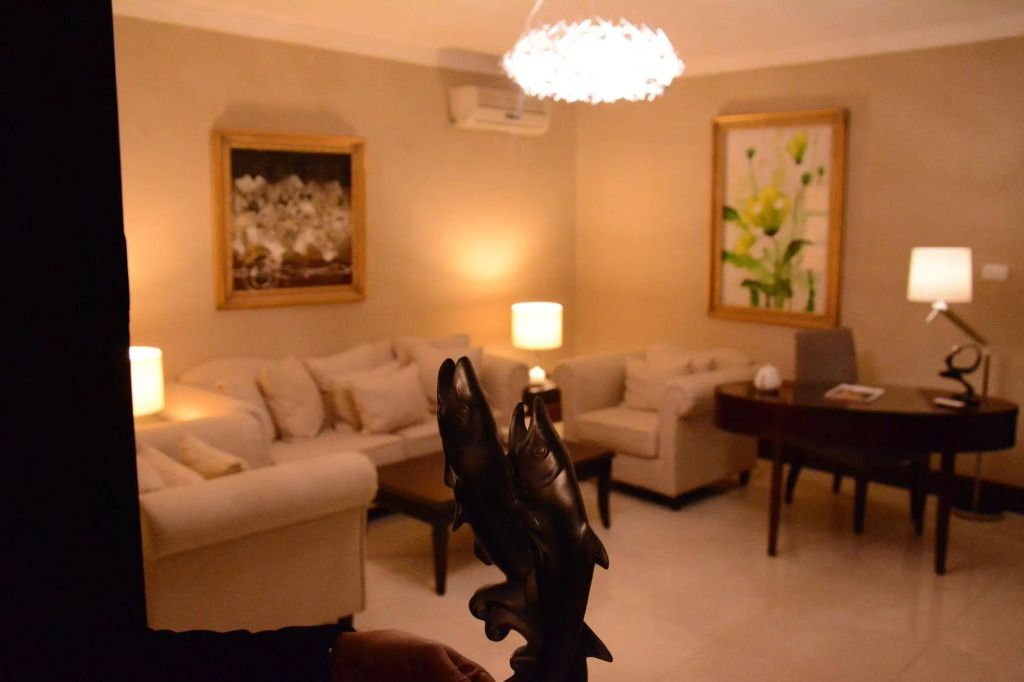 Sandy le Oriental Hotel