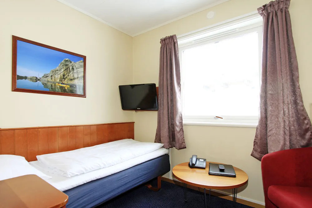 Active Hotel
