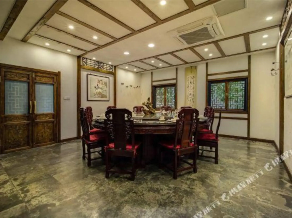 Xianting Inn