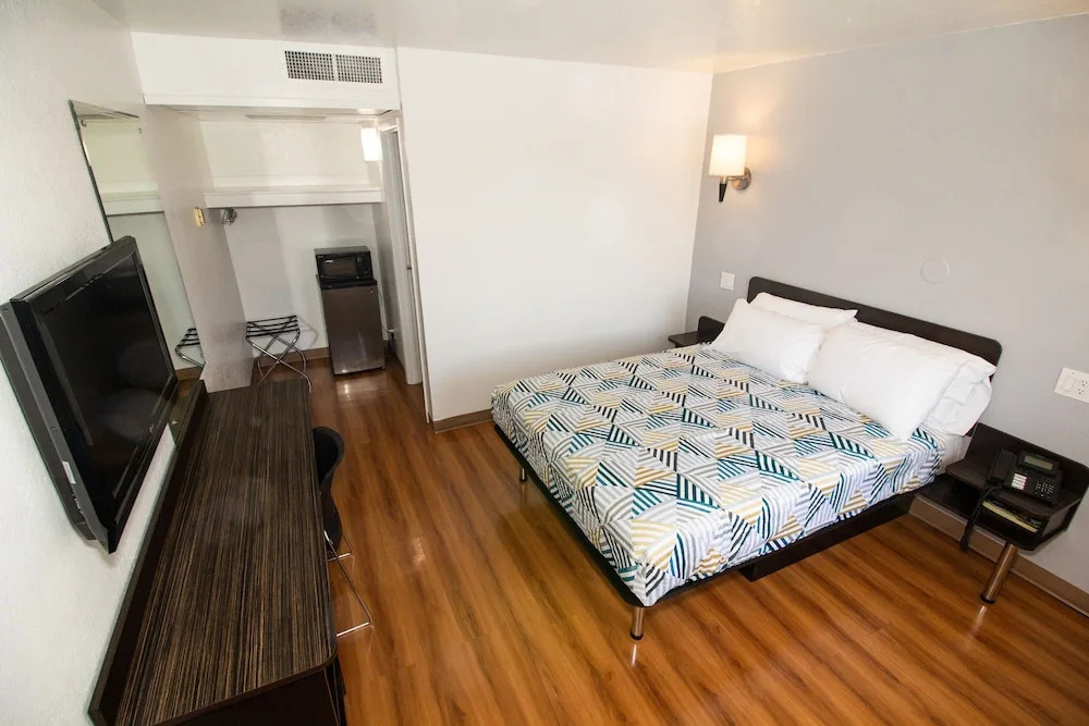 Motel 6 Moscow ID