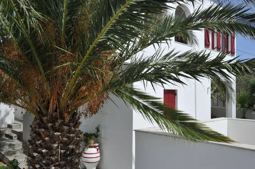 Rallis Apartments