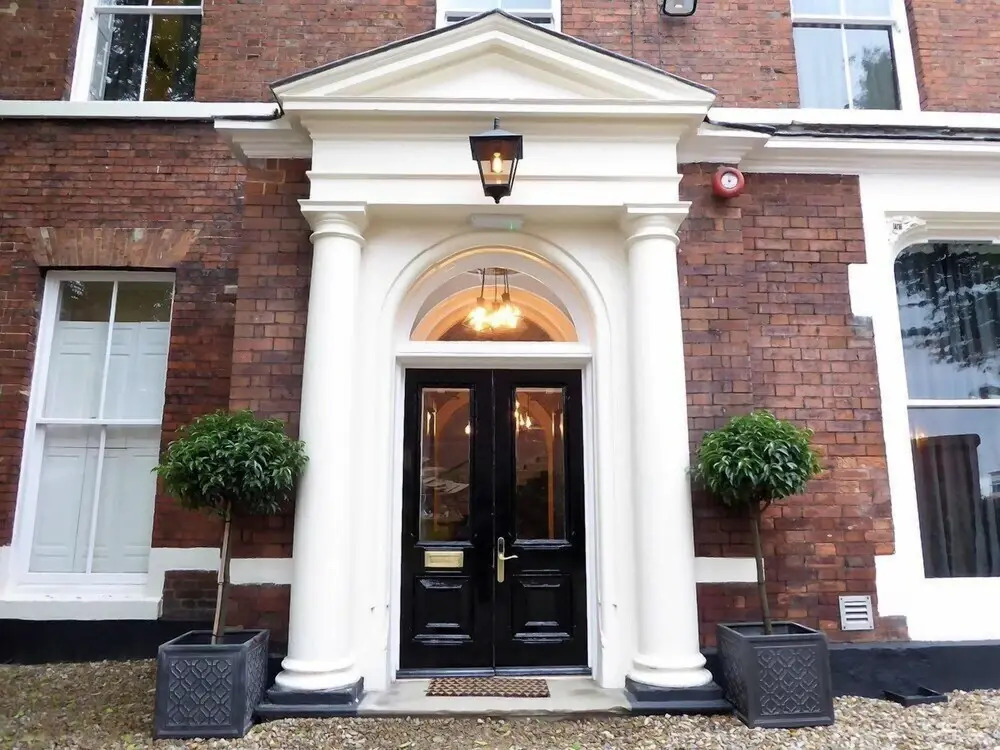 The Heaton at Claremont Apartments