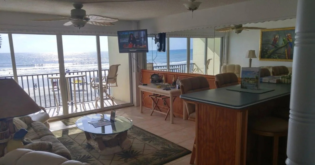 Daytona Inn Beach Resort