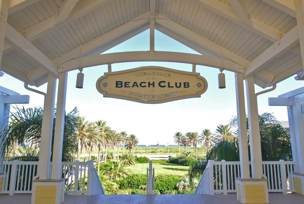 Pointe West 103-seaglass Oasis