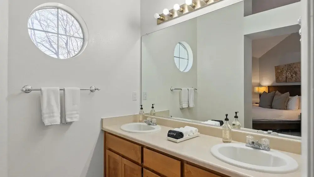 NEW Cityside Stay 3BR Retreat Near DT w Patio