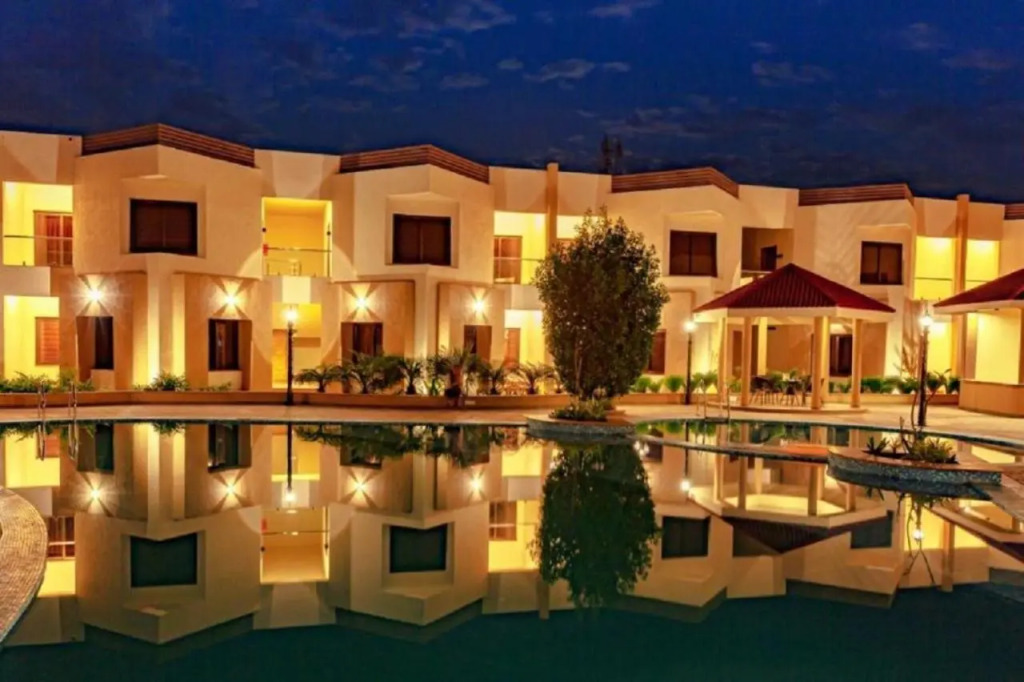 The Sky Imperial Bapus Resort, Dwarka