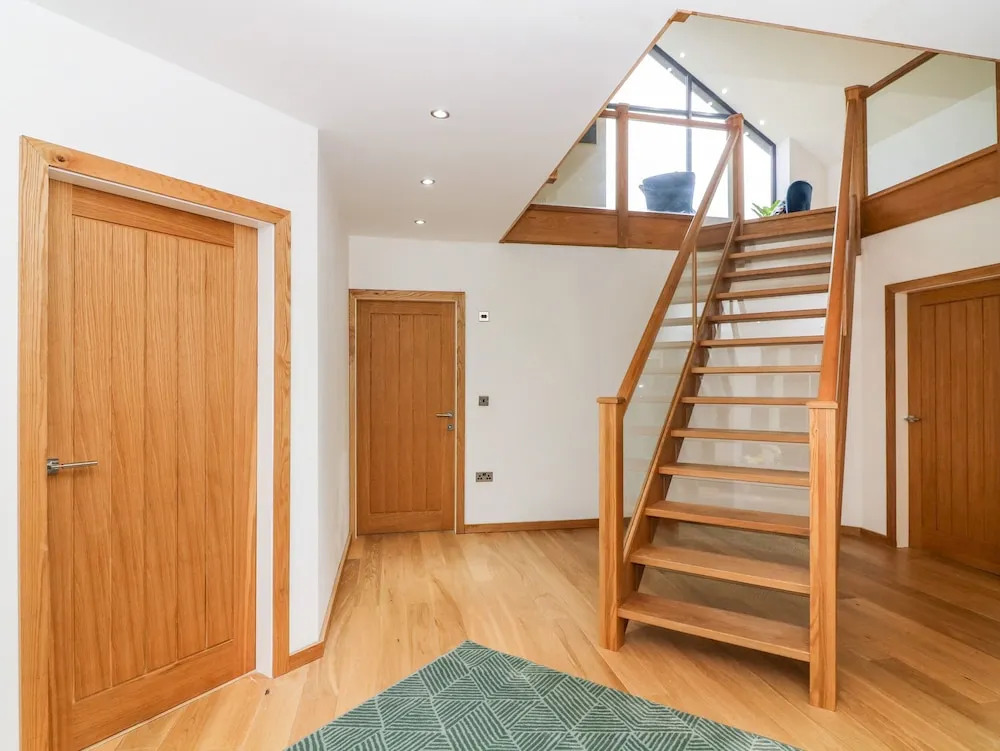Low Wood House