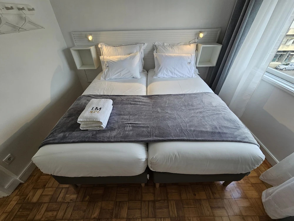 LM art apartments