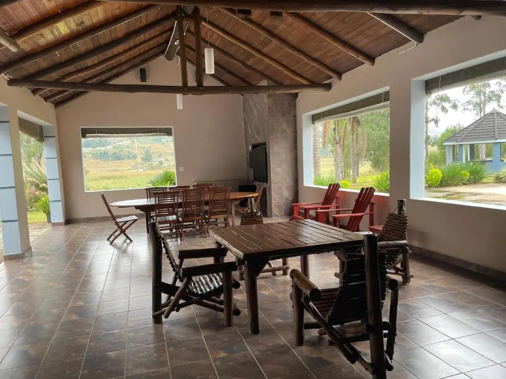Boikhutsong House