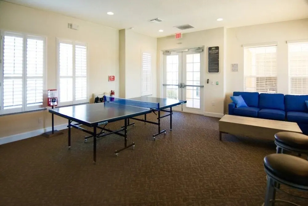 3-Bedroom Villa in Four Corners 1538TA
