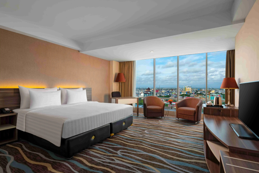 Swiss-Belhotel Waterfront Makassar