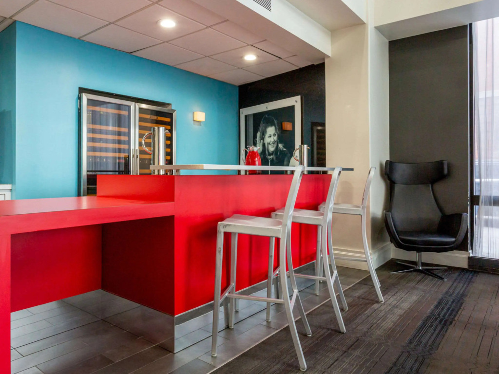 Comfort Inn & Suites Baltimore Inner Harbor