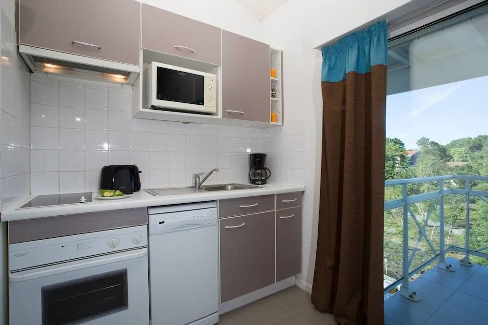Madame Vacances Residence Du Golf