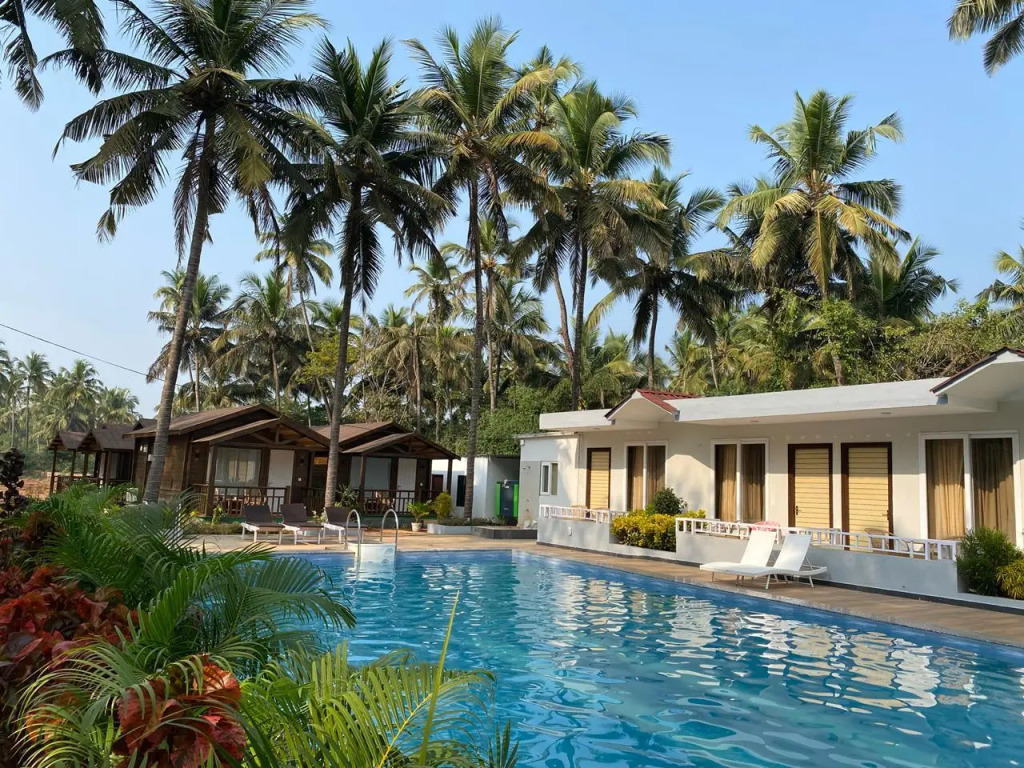 Golden Sands Resort, Morjim