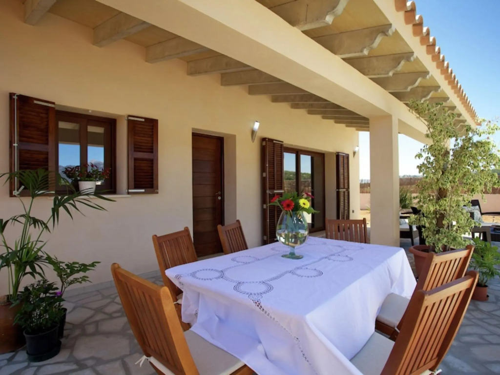 Country House in Campanet With Private Pool
