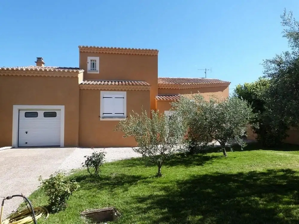 Villa With 3 Bedrooms in Saint-didier, With Private Pool, Enclosed Gar