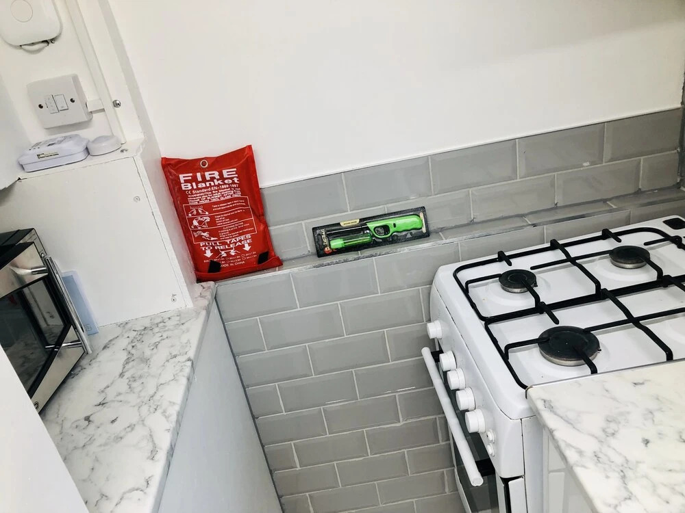 Charming 3 Double Bed Apartment in Tonbridge