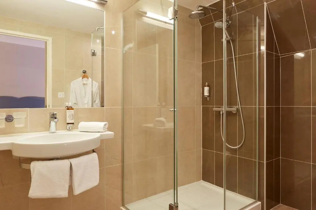 Relais des Trois Châteaux Hôtel-Restaurant - Teritoria