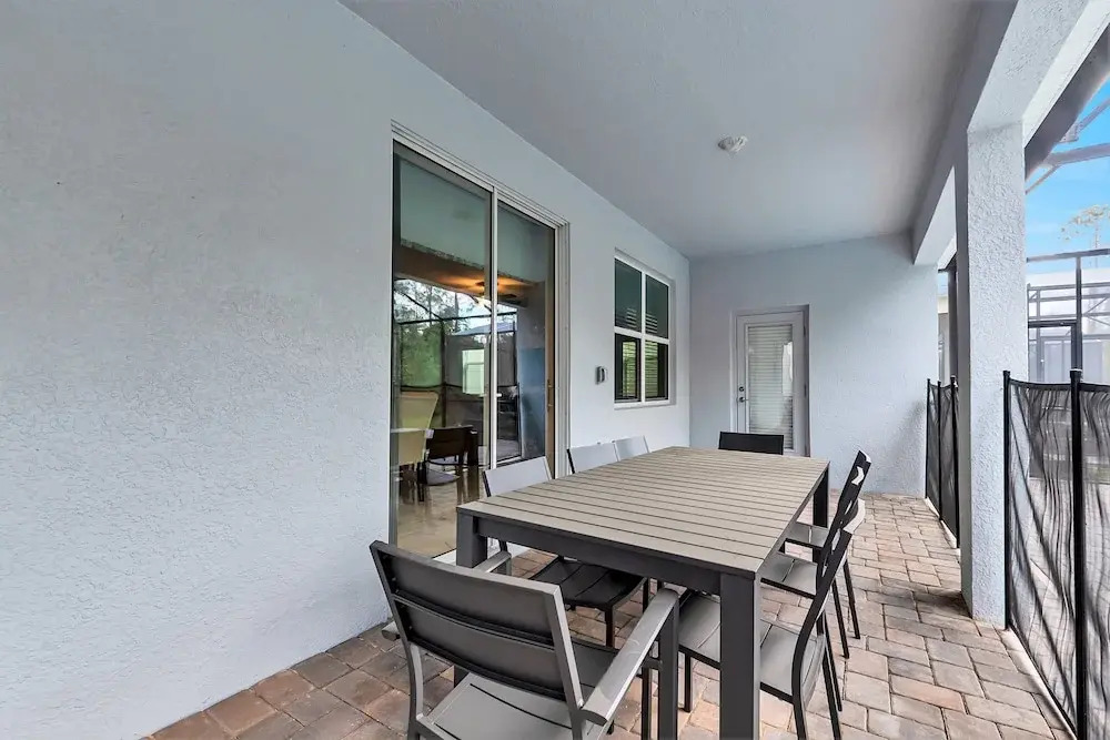 Family Friendly! 6bed 5Ba Villa with Pool