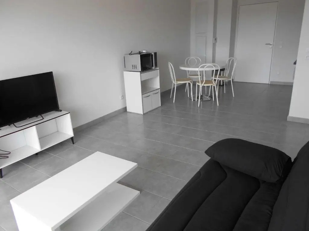 Appartement Le Grau-du-Roi, 2 pièces, 6 personnes - FR-1-250-198