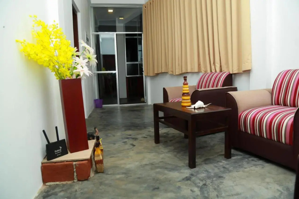 Four season Guest house