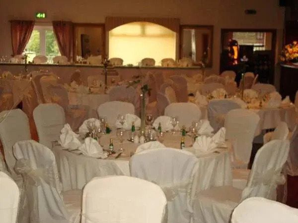 The Glens Hotel