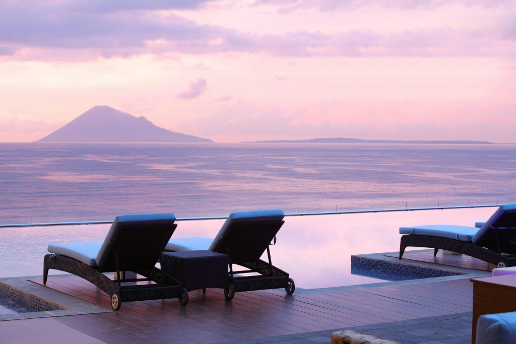 Four Points by Sheraton Manado
