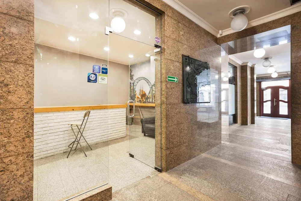 Shick Hostel & Apartments