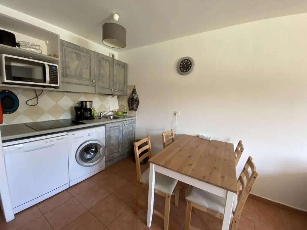 Appartement Les Issambres, 2 pièces, 4 personnes - FR-1-226-465
