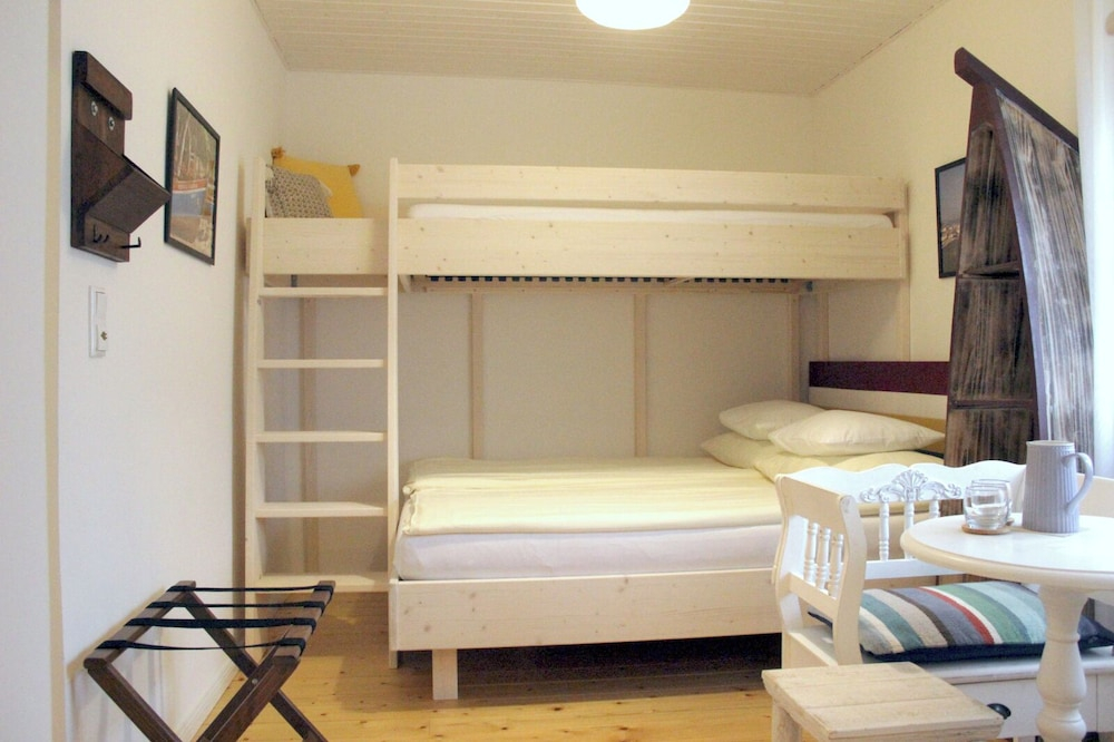 Wanderlust Boutique Rooms
