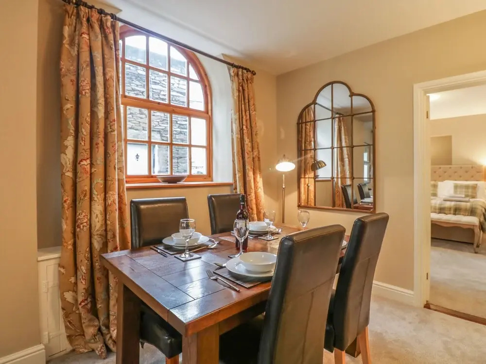 Old Bakers Cottage ground floor apartment centrally located in Grasmere with patio area