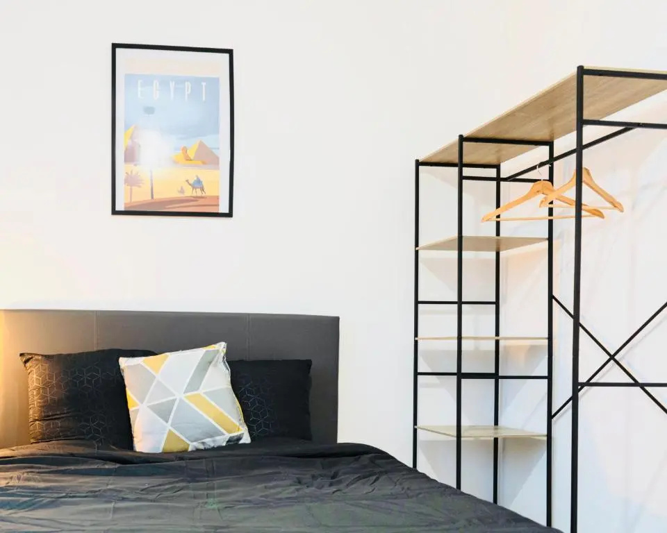 Bella Luna III - Elégant appartement centre ville - Parking gratuit - Wifi ultra rapide-Appareil Massage-Netflix-Jeu société