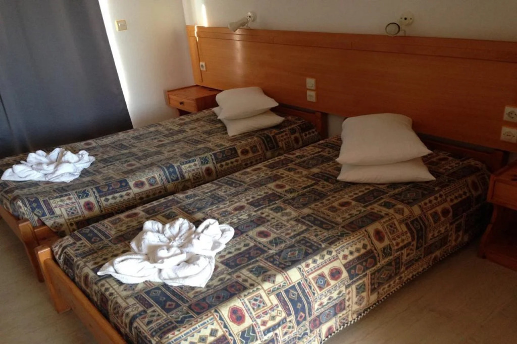 Pantheon Hotel