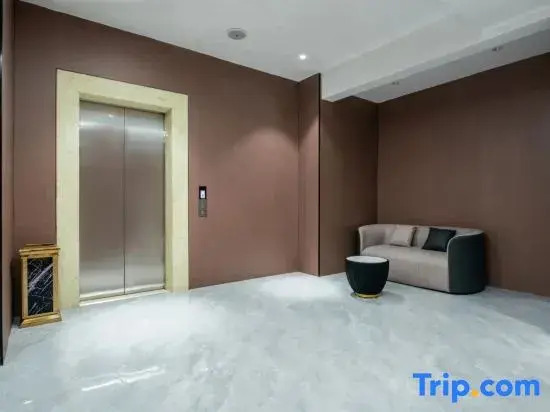 Xingfu Cube Hotel (Guilin University of Electronic Science and Technology )