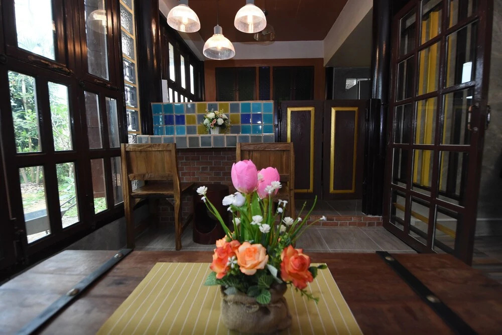 Flow Yoga CNX House