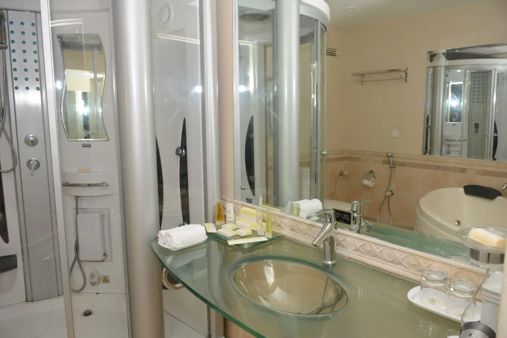 Pearl Continental Hotel, Bhurban
