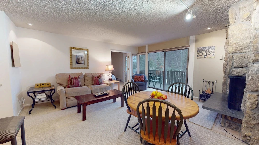 Aspenwood by Snowmass Vacations