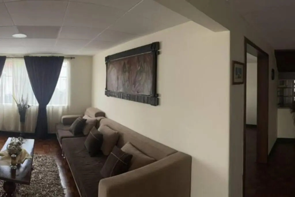 Casa 2 Pisos 100  Funcional En Cuenca Garantizado