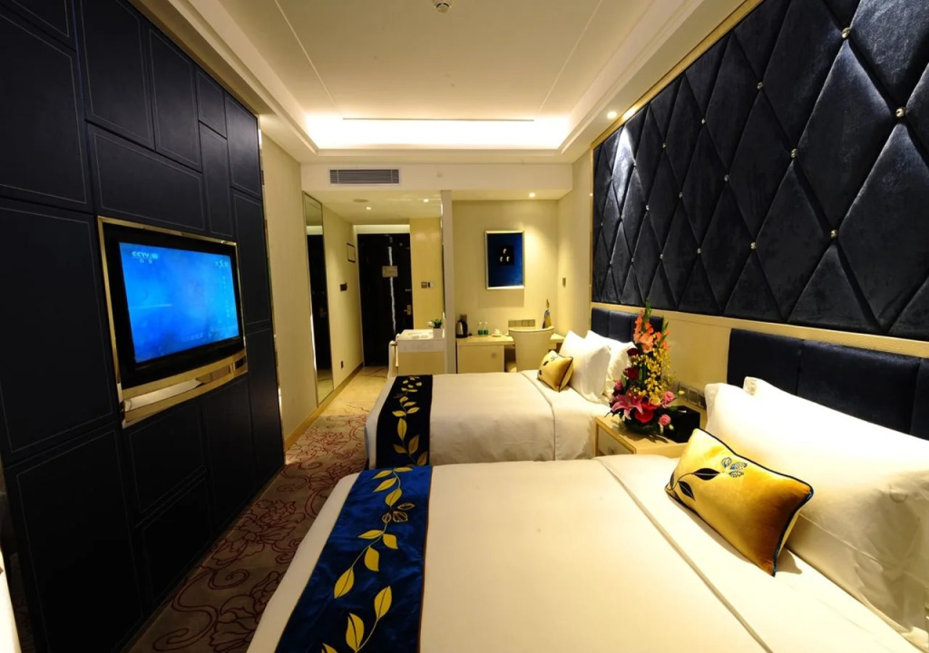 Sanya Beauty Crown Hotel
