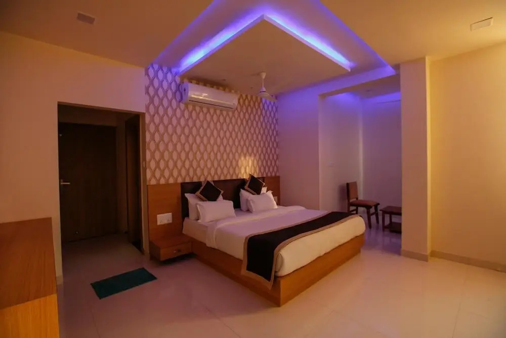 Hotel Krish Palace