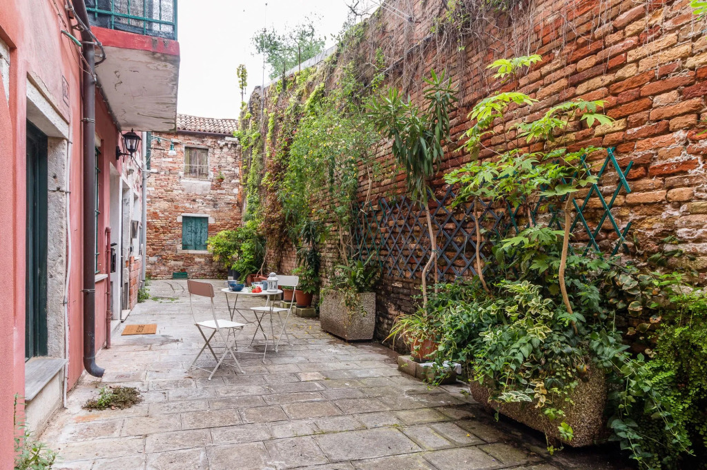 Biennale Garden Art & Architecture Venue