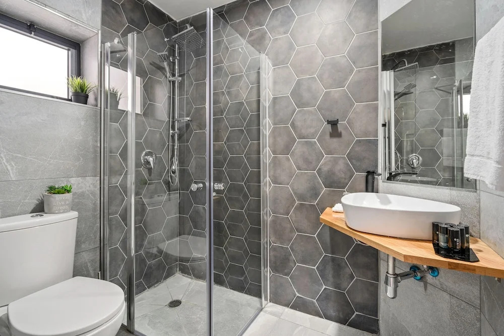 Hotel La Finca - Luxury Suites Hotel - סוויטות יוקרה במרכז באר שבע עם גקוזי וחוויית אירוח פרימיום