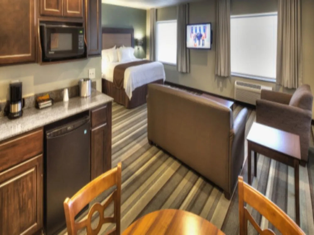The East Avenue Inn & Suites