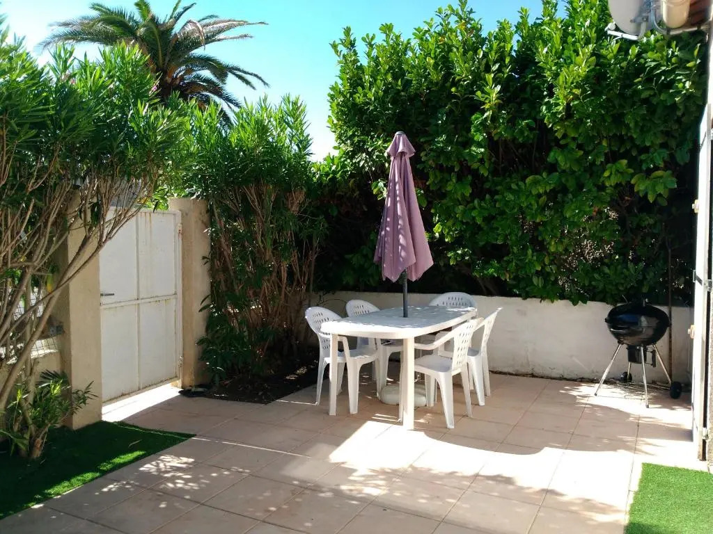 Petit Loft T2 bis mezzanine avec jardin et piscine