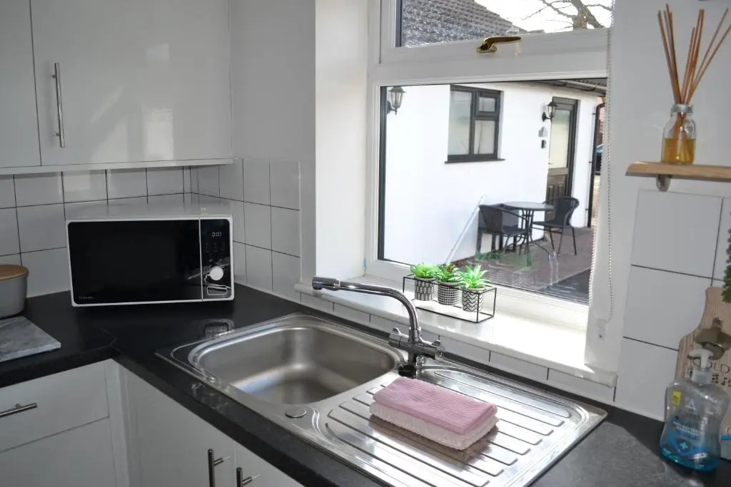 Number 3, Lytton Tree Lodge, Reydon, Southwold