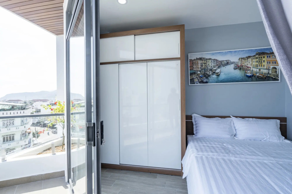 7S Hotel Hoang Anh & Apartment