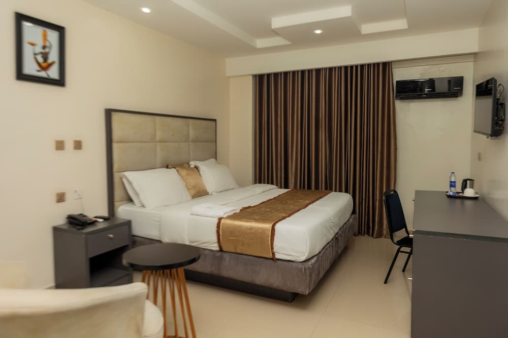 Hotel Romeneo