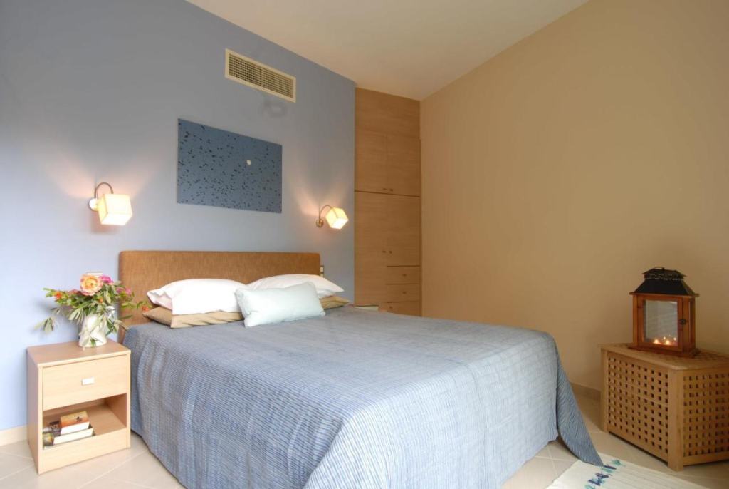 Mylos Apartments